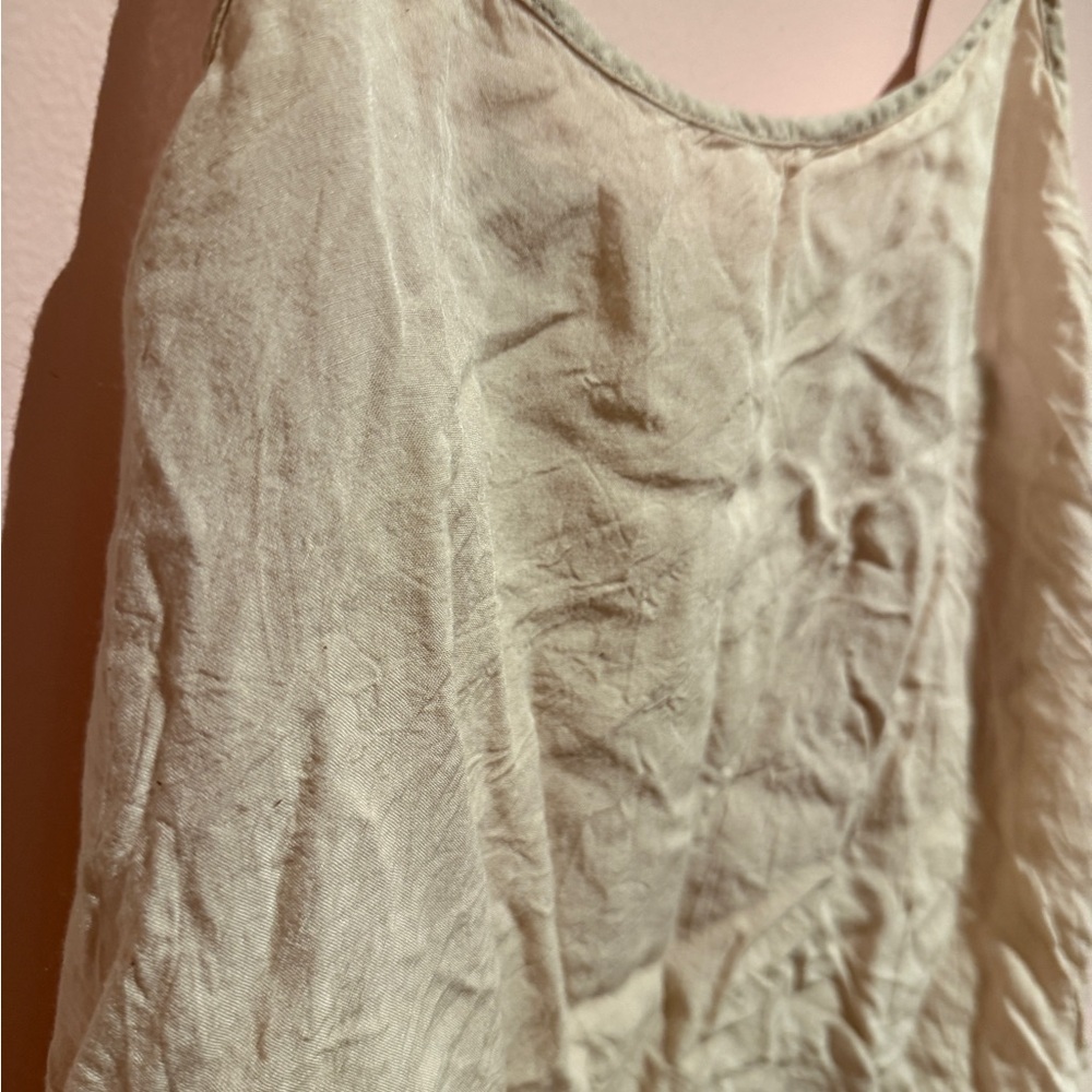 Soft 100% silk taupe tank top - Picture 4 of 4